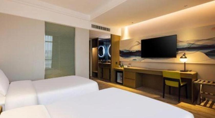 Ibis Styles Wuhan Optics Valley Square Hotel Εξωτερικό φωτογραφία