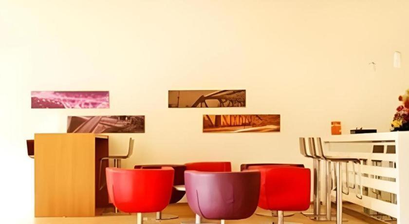 Ibis Styles Wuhan Optics Valley Square Hotel Εξωτερικό φωτογραφία