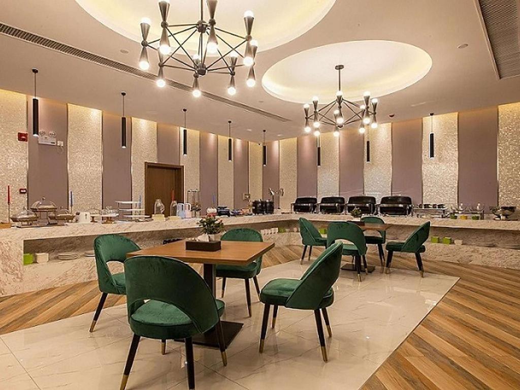 Ibis Styles Wuhan Optics Valley Square Hotel Εξωτερικό φωτογραφία